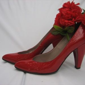 Marc by Marc Jacobs Red Italian Dress Pumps, 6